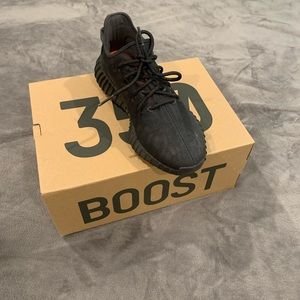 Yeezy 350 Cinder